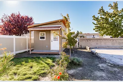 4658 S Box Elder St, Murray, UT 84107 - Photo 16