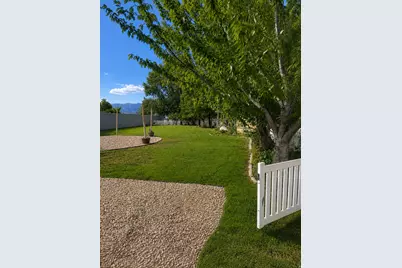 3222 W McKaylee Cir, South Jordan, UT 84095 - Photo 32