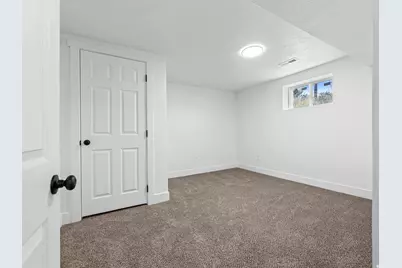 5245 S 900 E, Murray, UT 84117 - Photo 26