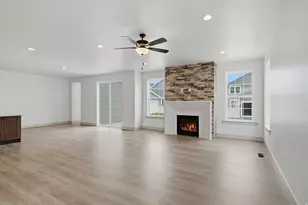 854 W Caroline Dr, Saratoga Springs, UT 84045 - Photo 18
