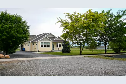 261 E 600 S, Mendon, UT 84325 - Photo 14