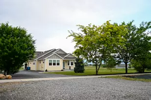 261 E 600 S, Mendon, UT 84325 - Photo 14