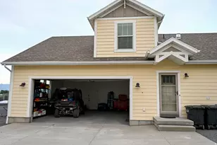261 E 600 S, Mendon, UT 84325 - Photo 18