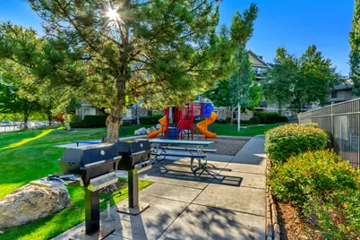 1245 E Privet Dr S #324, Cottonwood Heights, UT 84121 - Photo 24