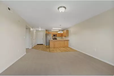 1245 E Privet Dr S #324, Cottonwood Heights, UT 84121 - Photo 8
