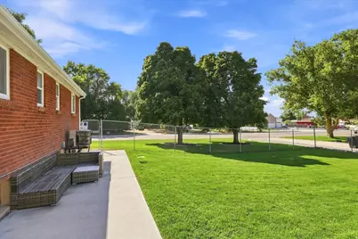 525 E 500 N, Brigham City, UT 84302 - Photo 30