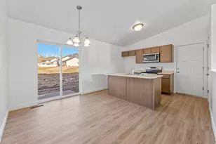 1057 W Alpine Ln, Grantsville, UT 84029 - Photo 20