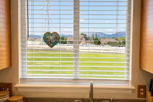4768 W Oregon Trail Way W, Herriman, UT 84065 - Photo 6