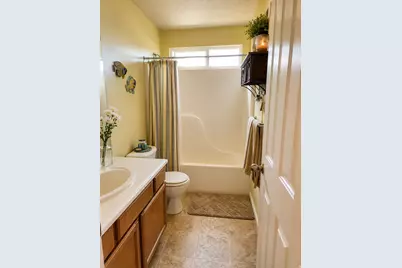 4768 W Oregon Trail Way W, Herriman, UT 84065 - Photo 18