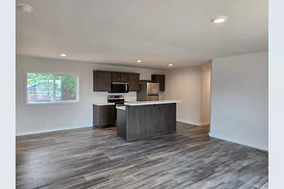 355 Pectol St, Washington, UT 84780 - Photo 2
