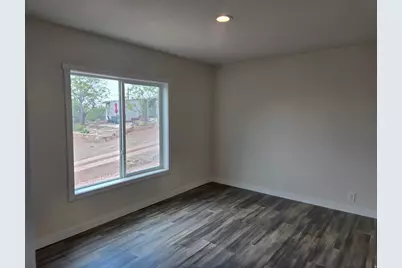 355 Pectol St, Washington, UT 84780 - Photo 6
