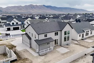 5359 N Honey Suckle Way, Eagle Mountain, UT 84005 - Photo 2