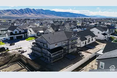 5359 N Honey Suckle Way, Eagle Mountain, UT 84005 - Photo 2