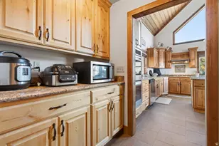 2101 S High Cedar Dr, Cedar City, UT 84720 - Photo 12