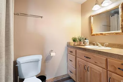 2101 S High Cedar Dr, Cedar City, UT 84720 - Photo 32