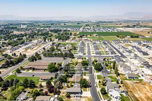 122 W 470 N, Smithfield, UT 84335 - Photo 42