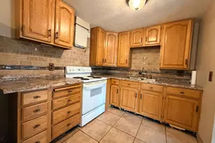 736 E 300 N, Roosevelt, UT 84066 - Photo 4