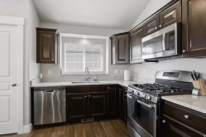 3531 W Cranefield Rd, Clinton, UT 84015 - Photo 12