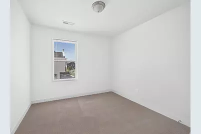 6641 W Meadow Grass Dr, South Jordan, UT 84009 - Photo 14