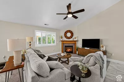 564 N Spring Meadow Ln. Ln W, Farmington, UT 84025 - Photo 8