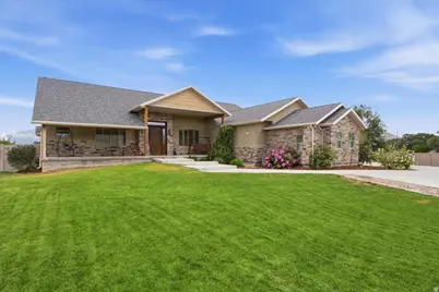 14351 S Heritage View Cv, Bluffdale, UT 84065 - Photo 2