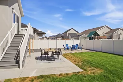 3411 W Blue Crane Dr, Clinton, UT 84015 - Photo 34