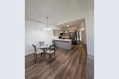 938 W Coral Charm Way N #302, Saratoga Springs, UT 84045 - Photo 2