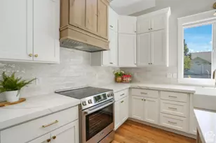 1967 W 9350 S, West Jordan, UT 84088 - Photo 2