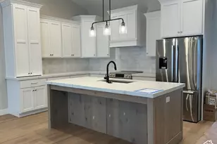 1967 W 9350 S, West Jordan, UT 84088 - Photo 8