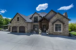 1776 S Temple Ct E, Bountiful, UT 84010 - Photo 1