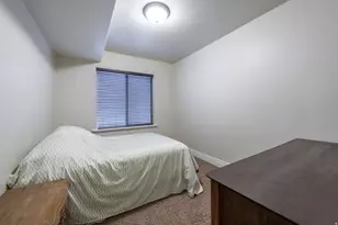 1776 S Temple Ct E, Bountiful, UT 84010 - Photo 38