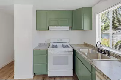 975 E 6600 S #7, Uintah, UT 84405 - Photo 24