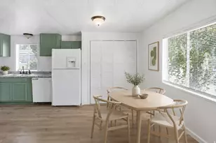 975 E 6600 S, Uintah, UT 84405 - Photo 20