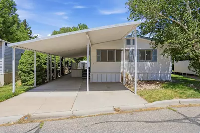 975 E 6600 S #7, Uintah, UT 84405 - Photo 2