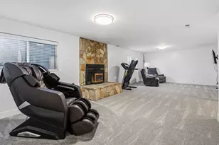 2424 E 4430 S, Holladay, UT 84124 - Photo 22