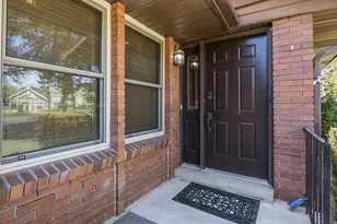 2424 E 4430 S, Holladay, UT 84124 - Photo 4