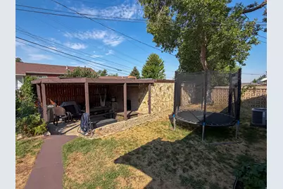 4629 S 200 W, Washington Terrace, UT 84405 - Photo 32
