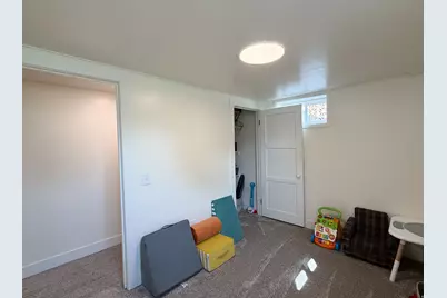 4629 S 200 W, Washington Terrace, UT 84405 - Photo 18