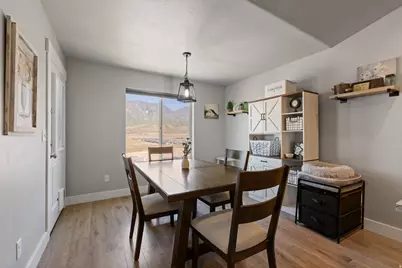 1043 Valley View Dr, Santaquin, UT 84655 - Photo 8