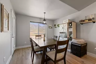 1043 Valley View Dr, Santaquin, UT 84655 - Photo 8