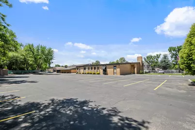 1800 E 5600 S, Holladay, UT 84121 - Photo 4