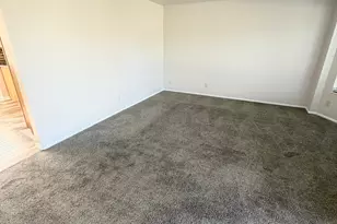 9571 S David St E, Sandy, UT 84070 - Photo 6