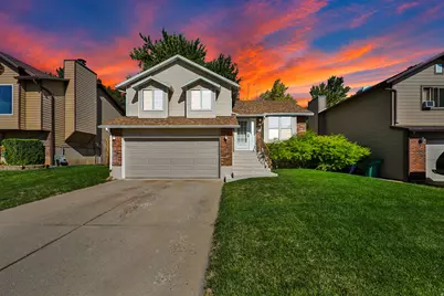 121 N 400 W, Clearfield, UT 84015 - Photo 1