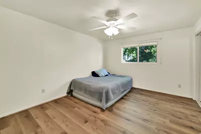 121 N 400 W, Clearfield, UT 84015 - Photo 12