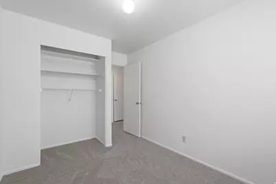 5647 S Park Pl E, Holladay, UT 84121 - Photo 14