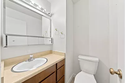 5647 S Park Pl E, Holladay, UT 84121 - Photo 12