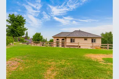 3976 N 350 W, Pleasant View, UT 84414 - Photo 10