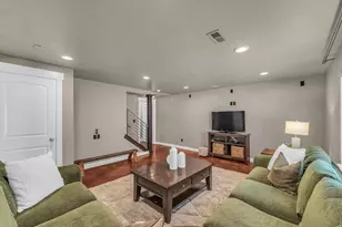 4076 S Olivia View Ln, Salt Lake City, UT 84107 - Photo 30