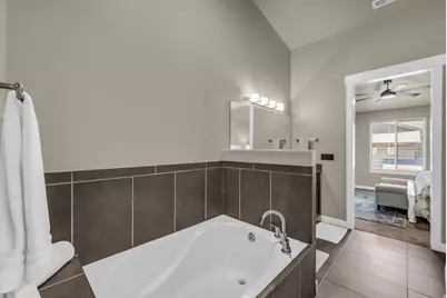 4076 S Olivia View Ln, Salt Lake City, UT 84107 - Photo 22