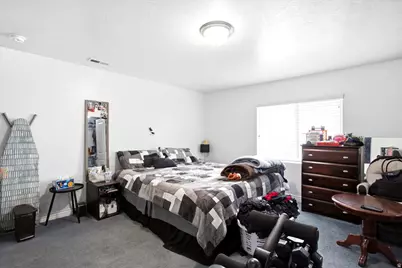 7226 W Silhouette Ln S, West Valley, UT 84081 - Photo 14